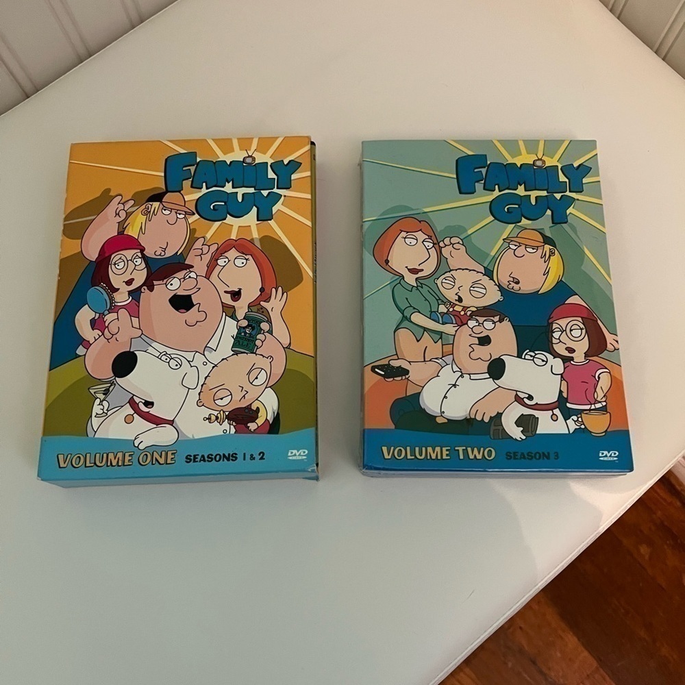 𝅺FAMILY Guy DVD Seasons 1,2,3